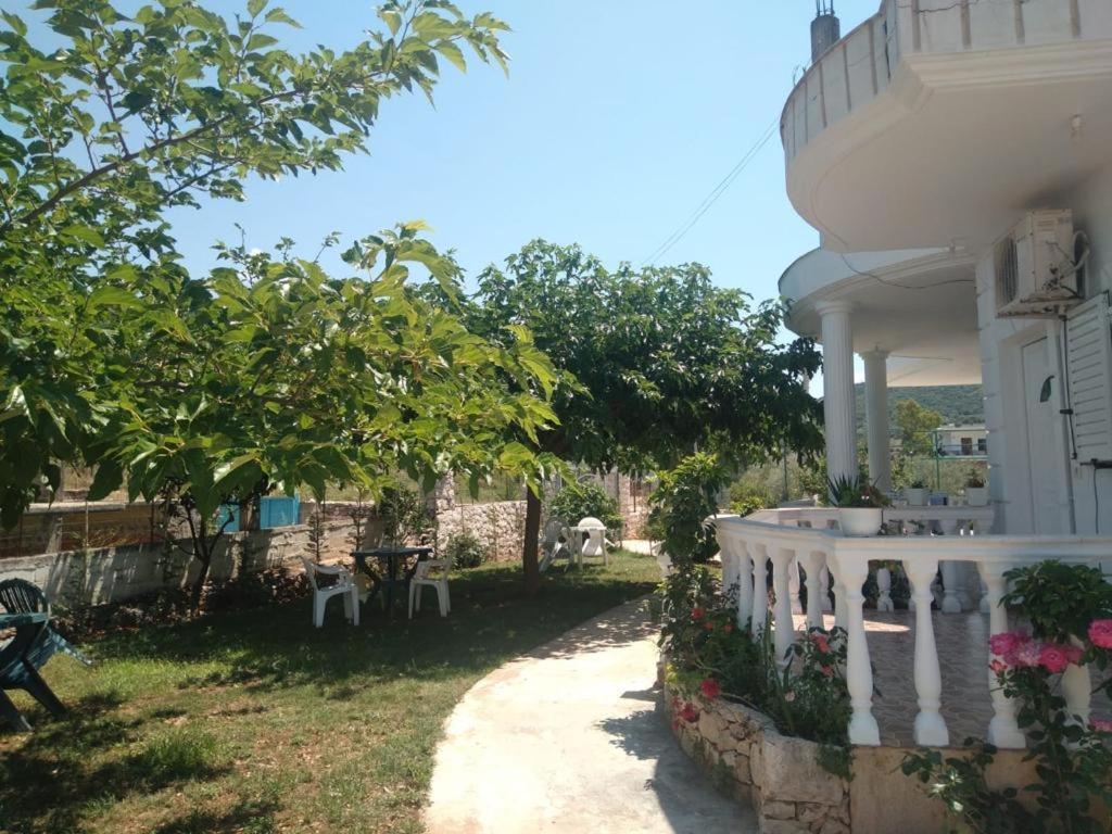 사밀 Vila Anxhela 아파트 외부 사진