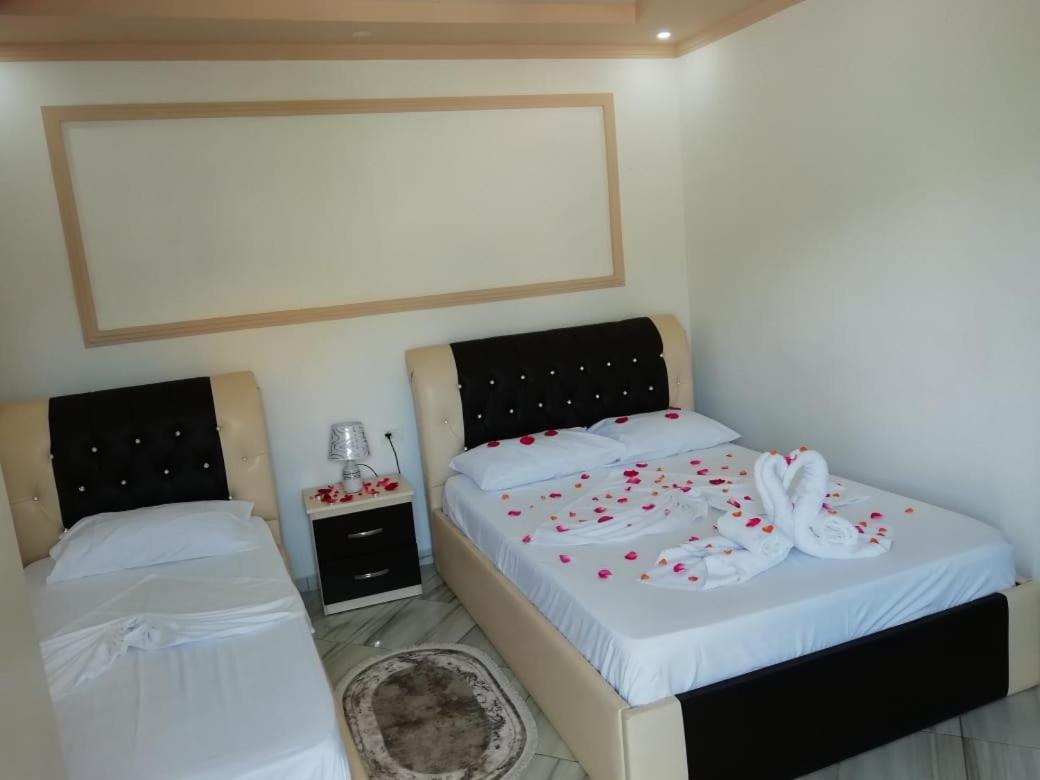 사밀 Vila Anxhela 아파트 외부 사진